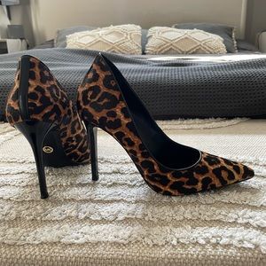 Michael Kors Keke Leopard Calf Hair Pump S 8.5